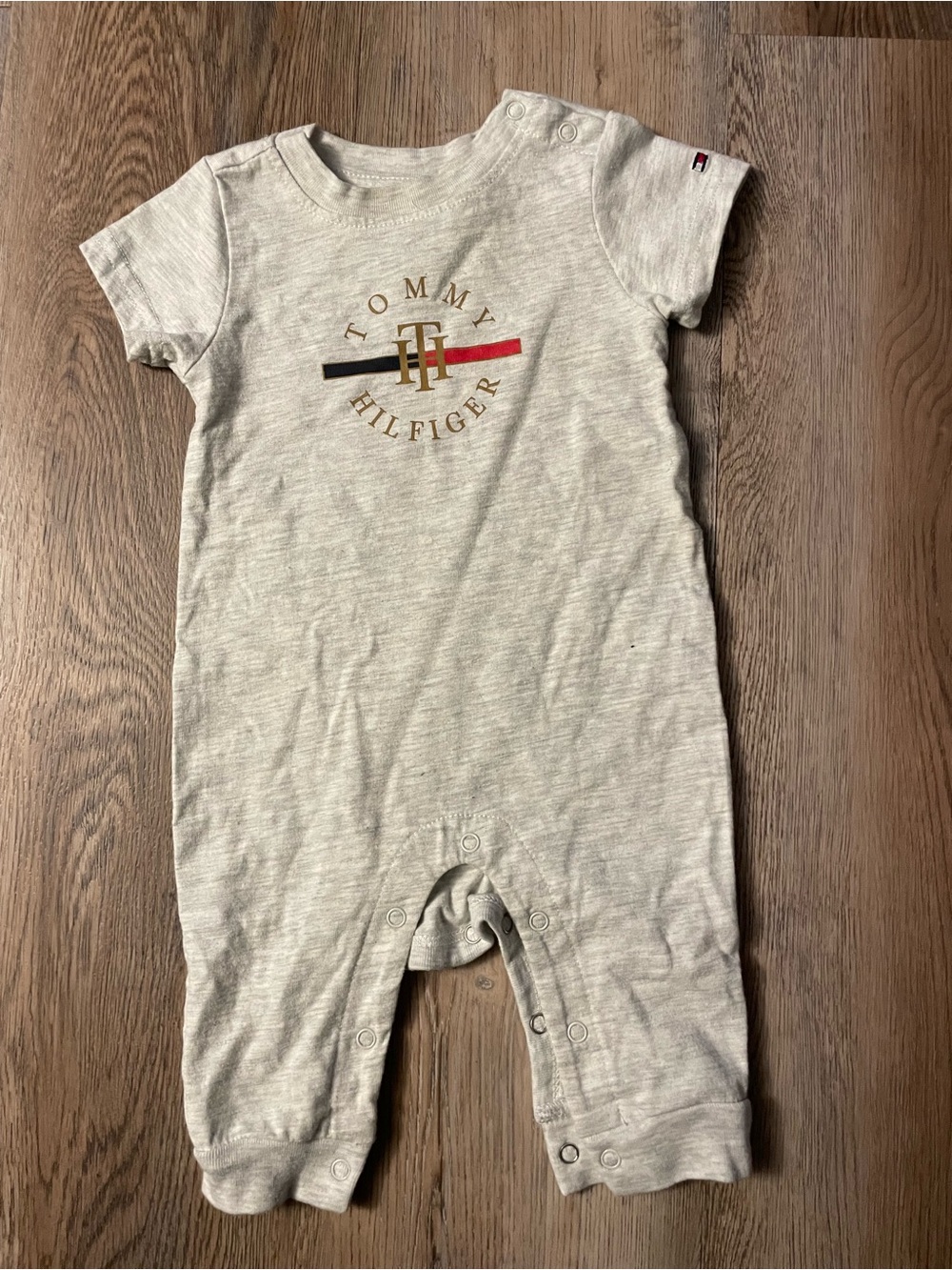 Tommy Hilfiger baby onesie Size 0-3 months #baby #kids
